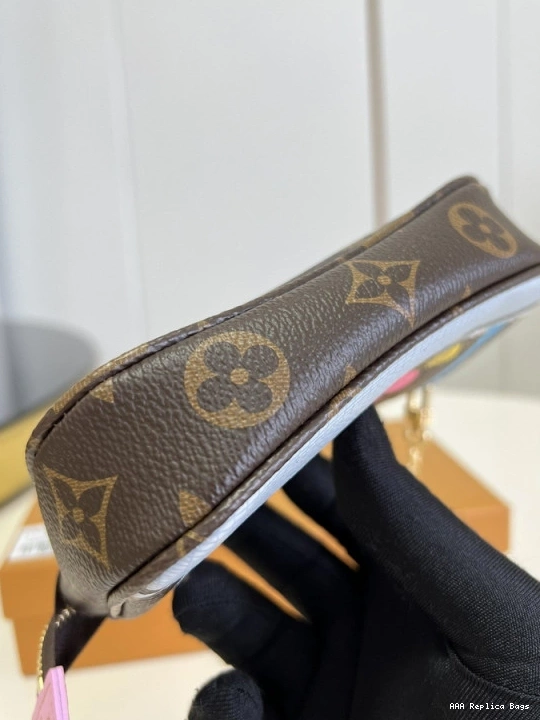 Aaa replica ru VUITTON POCHETTE MINI ACCESSOIRES LOUIS 0715